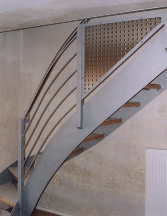 Metalltreppen | Blechwangentreppe, Metalltreppe, als ...